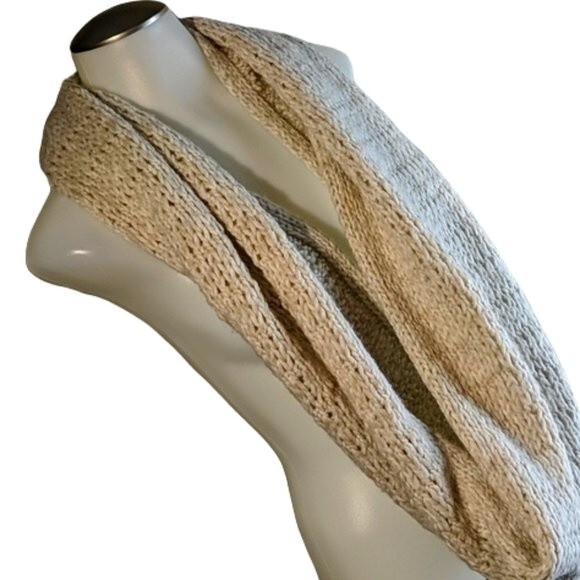 Hollister Scarf Woven Knit Infinity Beige Open Weave Unisex Neckwear Wrap - Picture 2 of 5